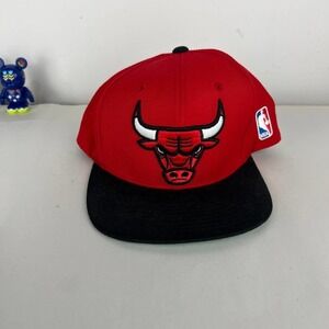 Mitchell & Ness Chicago Bulls Snapback Hat One Size Fits Most